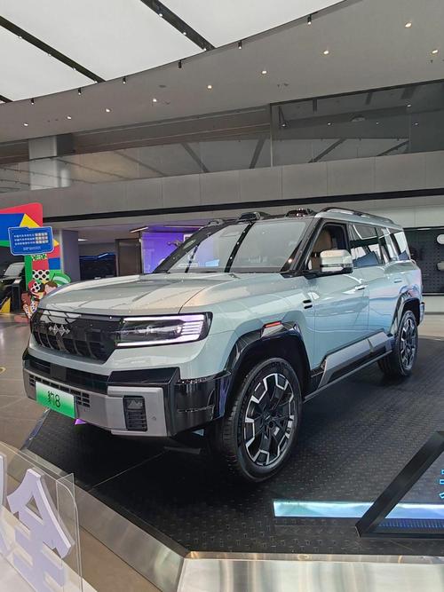 惠州惠城区华汇博企业管理咨询比亚迪方程豹硬派越野的爆款，英菲尼迪35周年与你共成长